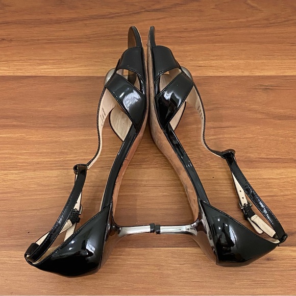 COACH Hellena Black Soft Patent Leather T-strap Kitten Heels Sandals Size 7.5B - Picture 5 of 16